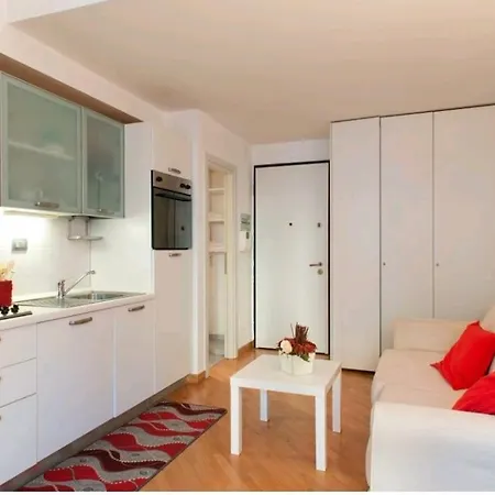Mazzini Apartment *